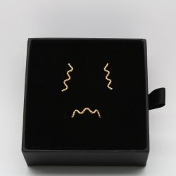 Orecchini Onde d’oro realizzati a mano con cura e passione 1